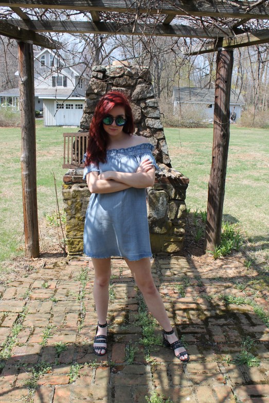 The perfect off-the-shoulder dress (so on trend!) for summer. Pair it with some edgy sandals to complete the look.